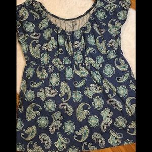 Women’s size petite extra-large Sonoma top